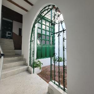 Casa de 3 alcobas en venta en Cadiz, Ibagué, 278 m² · foto 2 de 20