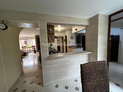 Casa de 4 alcobas en venta en Santa Helena, Ibagué, 190 m² · foto 7 de 20