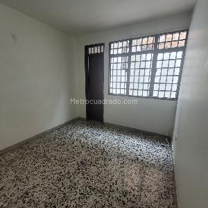 Casa de 4 alcobas en arriendo en San Simon Parte Alta, Ibagué, 186 m² · foto 3 de 20