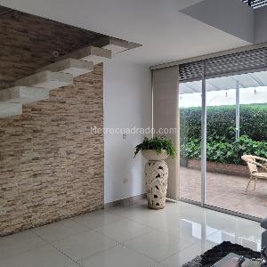 Casa de 4 alcobas en venta en La Samaria, Ibagué, 240 m² · foto 4 de 20