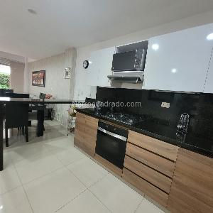 Casa de 4 alcobas en venta en La Samaria, Ibagué, 240 m² · foto 8 de 20