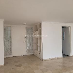 Apartamento de 3 alcobas en venta en Centro, Ibagué, 137 m² · foto 4 de 20