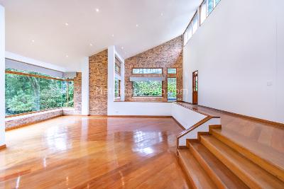 Casa de 5 alcobas en venta en Cerros De Suba (Localidad De Suba), Bogotá, 659 m² · foto 9 de 20