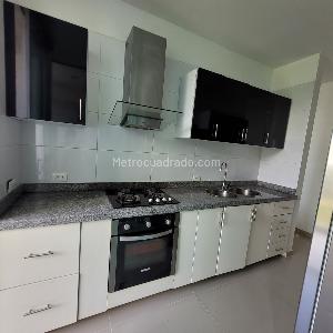 Apartamento de 3 alcobas en venta en Camino Del Vergel, Ibagué, 154 m² · foto 6 de 20
