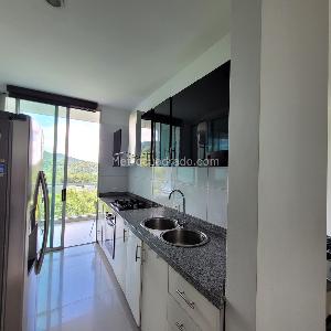 Apartamento de 3 alcobas en venta en Camino Del Vergel, Ibagué, 154 m² · foto 8 de 20