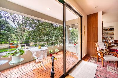 Apartamento de 3 alcobas en venta en La Cabrera, Bogotá, 225 m² · foto 2 de 15