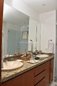 Apartamento de 3 alcobas en venta en La Cabrera, Bogotá, 225 m² · foto 14 de 15