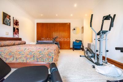Apartamento de 3 alcobas en venta en Los Rosales, Bogotá, 426 m² · foto 14 de 20