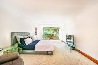 Apartamento de 3 alcobas en venta en Los Rosales, Bogotá, 426 m² · foto 15 de 20