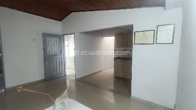 Apartamento de 2 alcobas en venta en Limonar V Sector, Ibagué, 54 m² · foto 2 de 15