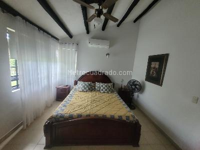Casa de 3 alcobas en venta en Picaleña, Ibagué, 195 m² · foto 10 de 20