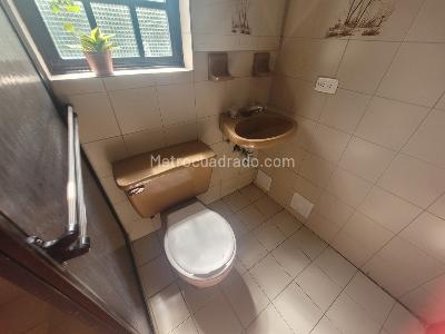 Casa de 3 alcobas en venta en Picaleña, Ibagué, 195 m² · foto 16 de 20