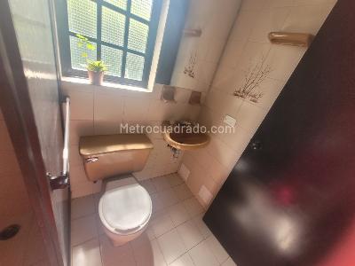 Casa de 3 alcobas en venta en Picaleña, Ibagué, 195 m² · foto 18 de 20