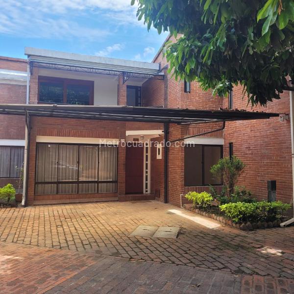 Casa en Arriendo, Santa Helena, Ibagué