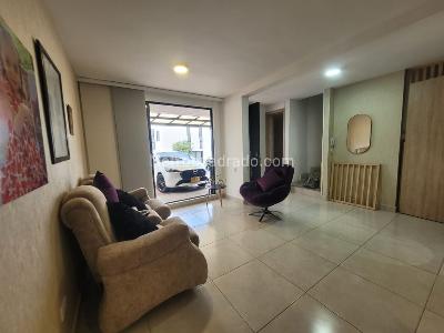 Casa de 4 alcobas en venta en La Samaria, Ibagué, 183 m² · foto 4 de 20