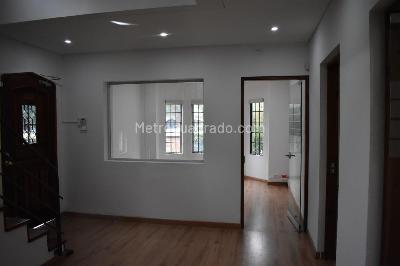 Casa de 5 alcobas en venta en La Soledad, Bogotá, 500 m² · foto 8 de 20