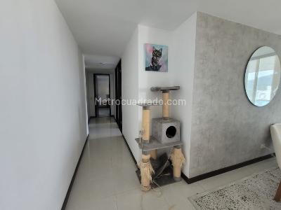 Apartamento de 3 alcobas en venta en La Pola, Ibagué, 128 m² · foto 6 de 20