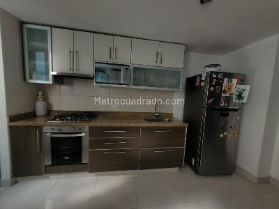 Apartamento de 3 alcobas en venta en La Pola, Ibagué, 128 m² · foto 7 de 20