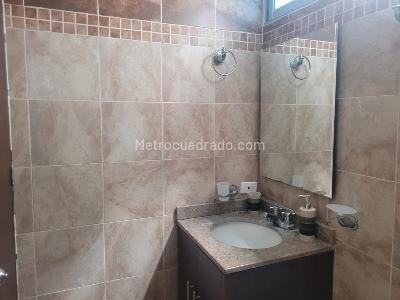 Apartamento de 3 alcobas en venta en La Pola, Ibagué, 128 m² · foto 10 de 20