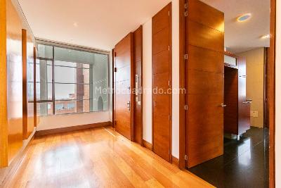 Apartamento en venta en Los Rosales, Bogotá · foto 4 de 16