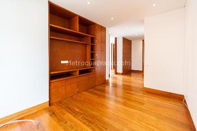 Apartamento en venta en Los Rosales, Bogotá · foto 10 de 16