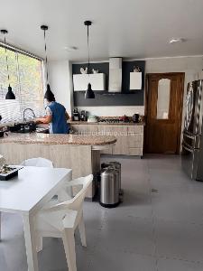 Apartamento de 3 alcobas en venta en Chico Reservado, Bogotá, 246 m² · foto 13 de 17