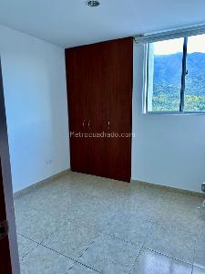 Apartamento de 3 alcobas en venta en Onzaga, Ibagué, 90 m² · foto 19 de 20