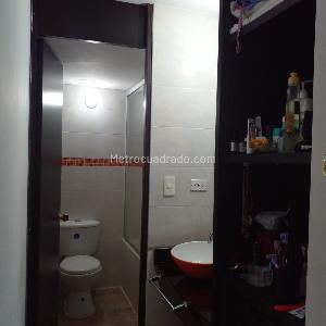 Apartamento de 3 alcobas en venta en Jardin, Ibagué, 76 m² · foto 11 de 20