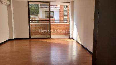 Casa de 4 alcobas en venta en Calambeo, Ibagué, 636 m² · foto 18 de 20