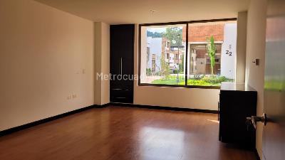 Casa de 4 alcobas en venta en Calambeo, Ibagué, 636 m² · foto 8 de 20