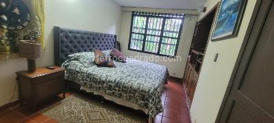 Casa de 3 alcobas en venta en Altos De Santa Helena, Ibagué, 276 m² · foto 12 de 20
