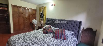 Casa de 3 alcobas en venta en Altos De Santa Helena, Ibagué, 276 m² · foto 13 de 20