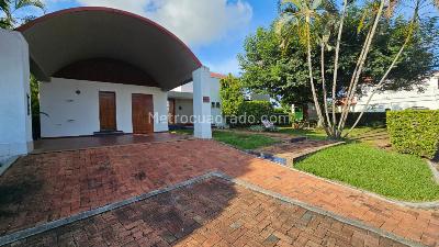 Casa de 2 alcobas en venta en Mirolindo Picalena, Ibagué, 270 m² · foto 3 de 20