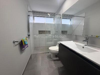 Apartamento de 3 alcobas en venta en Aparco, Ibagué, 136 m² · foto 9 de 15