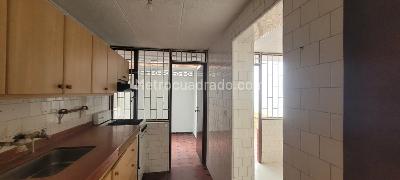 Casa de 4 alcobas en venta en Casa Club, Ibagué, 244 m² · foto 6 de 20