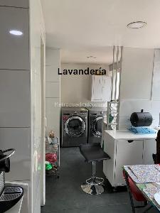 Apartamento de 3 alcobas en venta en El Retiro, Bogotá, 196 m² · foto 14 de 20