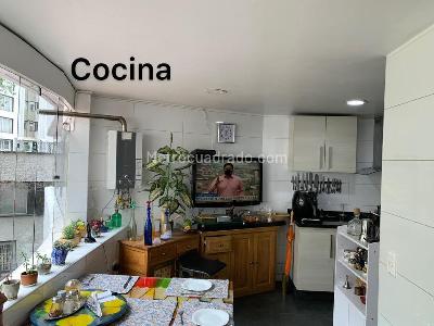 Apartamento de 3 alcobas en venta en El Retiro, Bogotá, 196 m² · foto 5 de 20