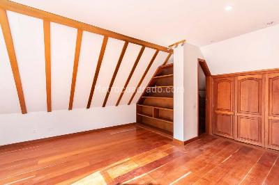 Apartamento de 4 alcobas en venta en Los Rosales, Bogotá, 310 m² · foto 16 de 20
