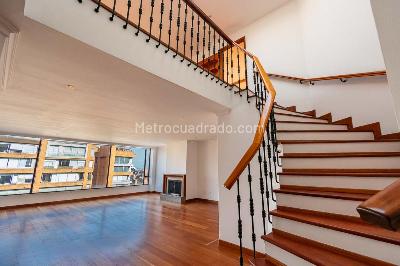 Apartamento de 4 alcobas en venta en Los Rosales, Bogotá, 310 m² · foto 3 de 20