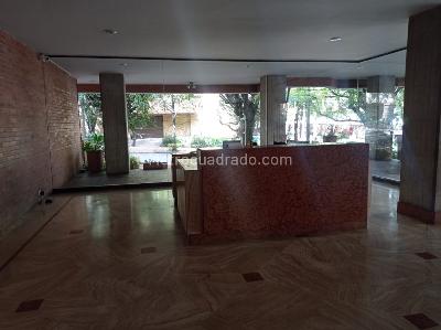Apartamento de 4 alcobas en venta en La Cabrera, Bogotá, 375 m² · foto 3 de 18