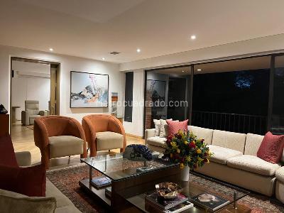 Apartamento de 4 alcobas en venta en La Cabrera, Bogotá, 375 m² · foto 8 de 18