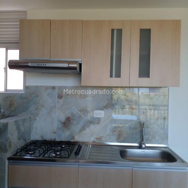 Apartamento en Arriendo, Haciena Santa Cruz La Samaria, Ibagué - Więcej