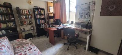Apartamento de 3 alcobas en venta en Parrales, Ibagué, 107 m² · foto 14 de 20