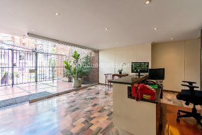 Apartamento de 5 alcobas en venta en Los Rosales, Bogotá, 218 m² · foto 12 de 14