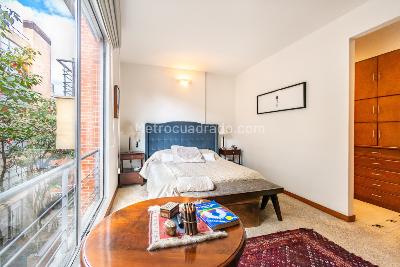 Apartamento de 2 alcobas en venta en Chico Reservado, Bogotá, 92 m² · foto 3 de 16