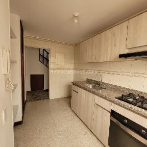 Casa de 3 alcobas en venta en Santa Helena, Ibagué, 180 m² · foto 12 de 20