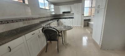 Apartamento de 4 alcobas en venta en Centro, Ibagué, 318 m² · foto 8 de 19