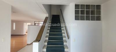 Apartamento de 4 alcobas en venta en Centro, Ibagué, 318 m² · foto 9 de 19