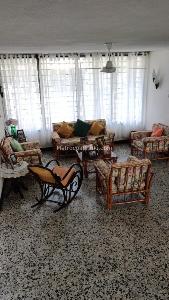 Casa de 5 alcobas en venta en Granada Norte, Girardot, 299 m² · foto 2 de 12