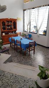 Casa de 5 alcobas en venta en Granada Norte, Girardot, 299 m² · foto 3 de 12